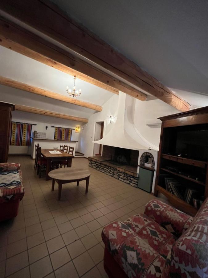 Le Cabanon Des Cigales Provencale Villa Puymeras ภายนอก รูปภาพ