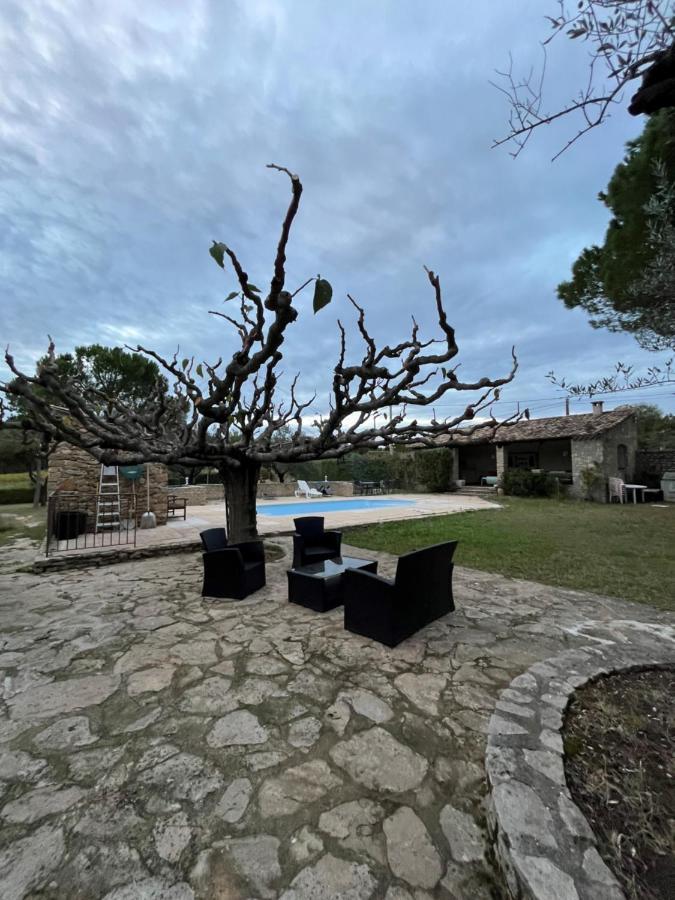 Le Cabanon Des Cigales Provencale Villa Puymeras ภายนอก รูปภาพ