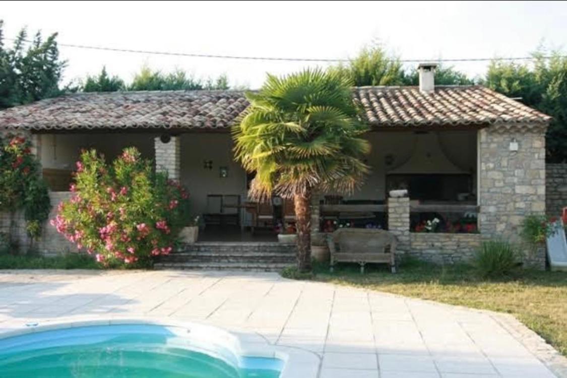 Le Cabanon Des Cigales Provencale Villa Puymeras ภายนอก รูปภาพ